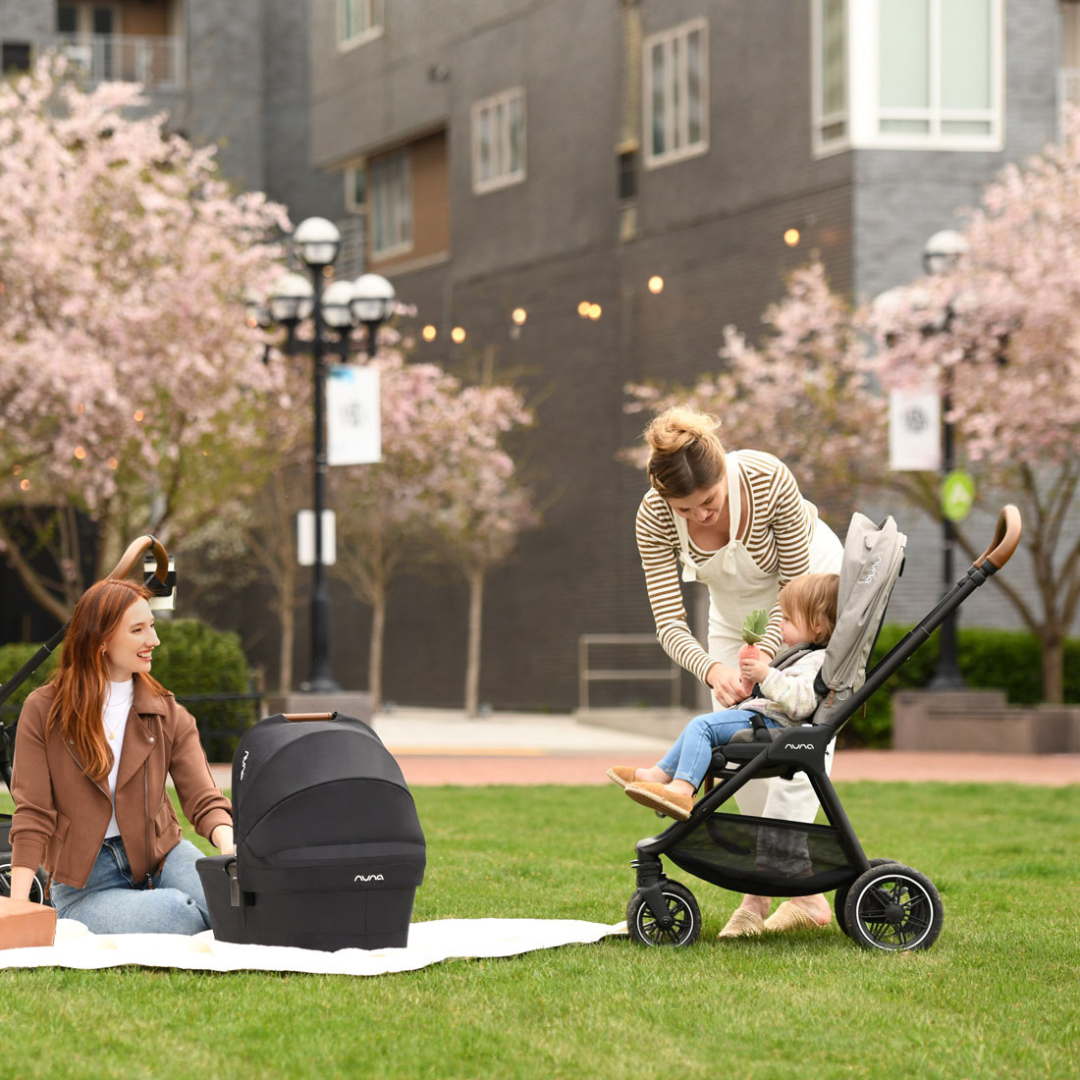 Carucior compact Triv Next, Chestnut, Nuna